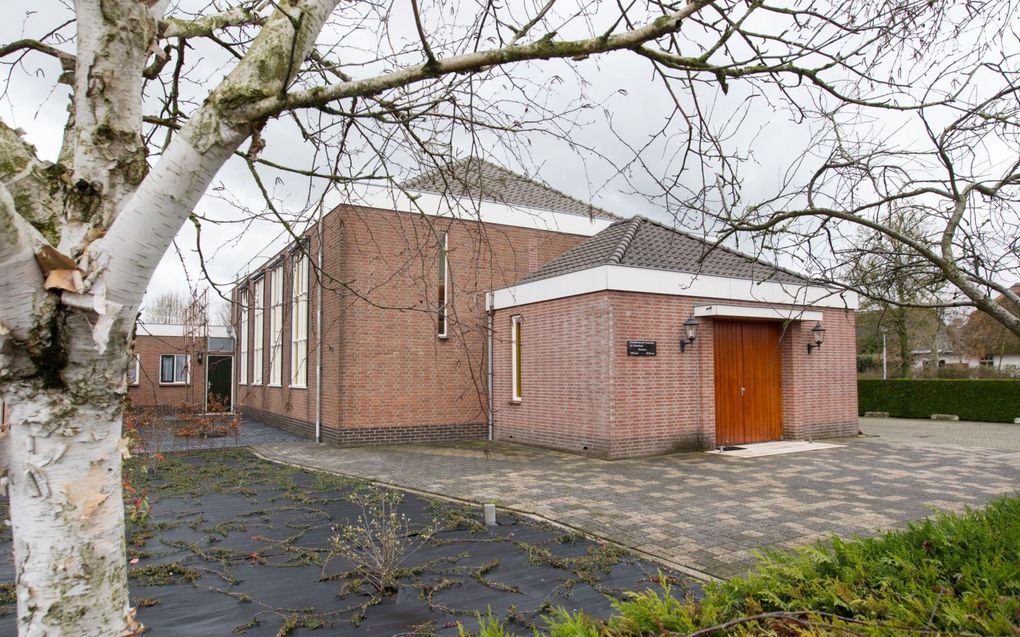 Het kerkgebouw van de gereformeerde gemeente in Nederland in Nieuwaal. beeld RD, Anton Dommerholt