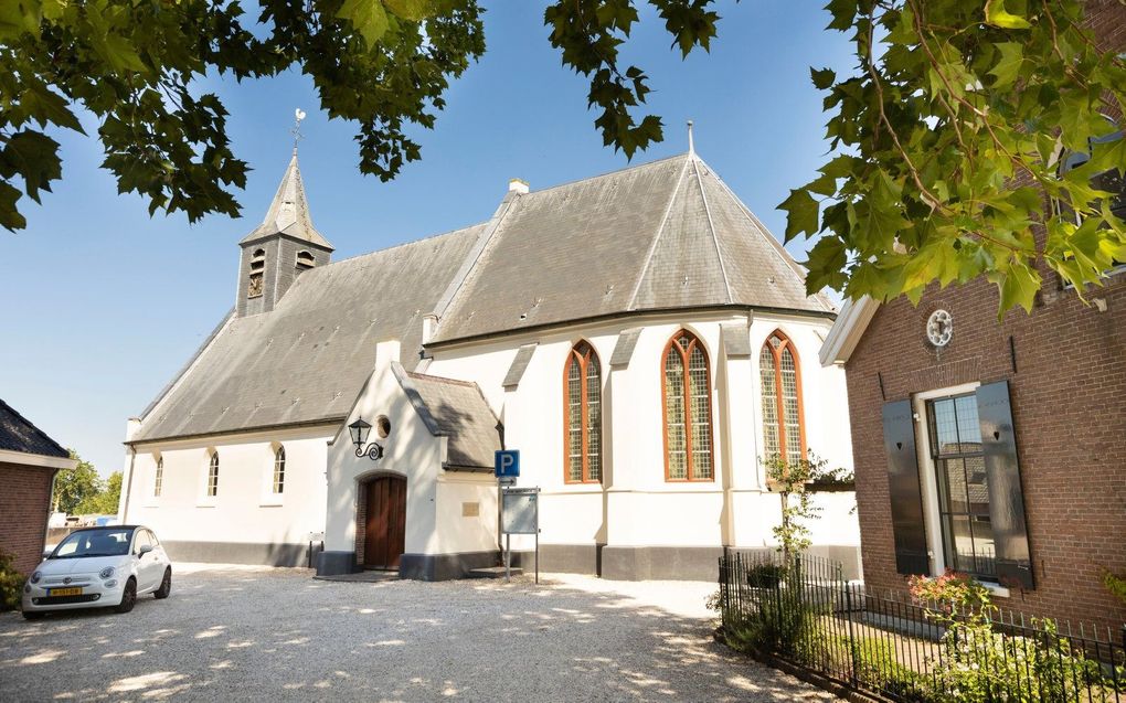 Kerkgebouw van de hervormde gemeente in Lopikerkapel. beeld RD, Anton Dommerholt