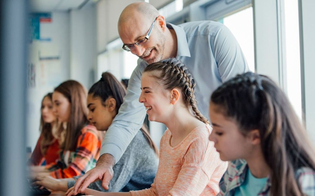 „God roept de mens elke dag (opnieuw) om in wijsheid te handelen, daar ligt het vertrekpunt voor leraar én leerling.” beeld iStock