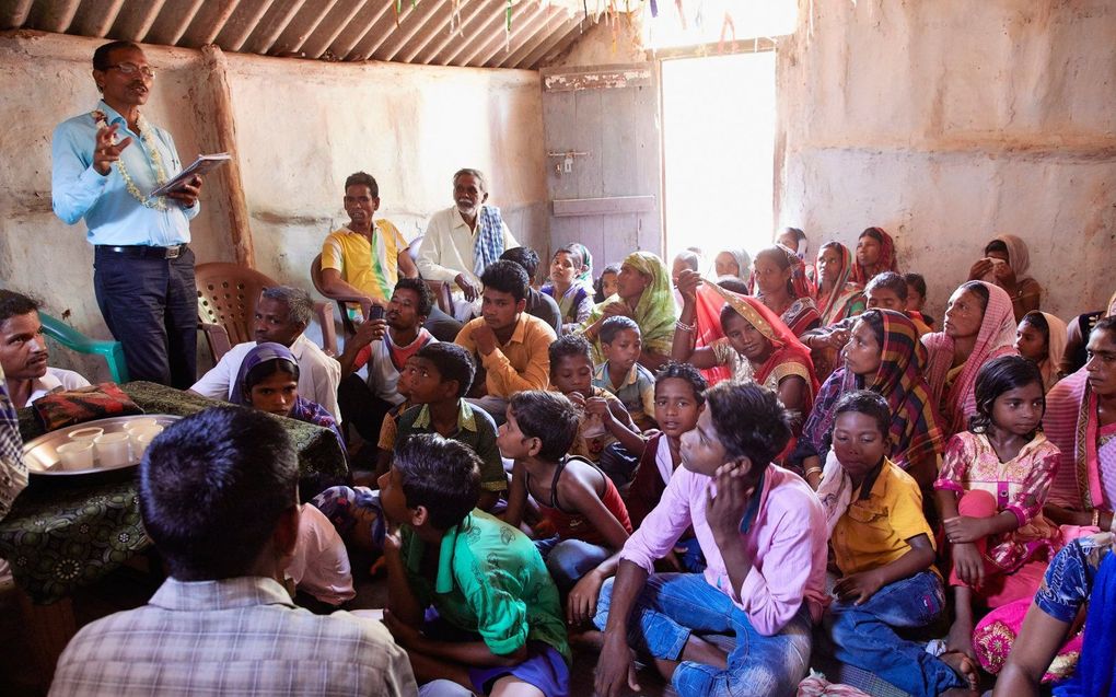 Kerkdienst in India. beeld Jaco Klamer