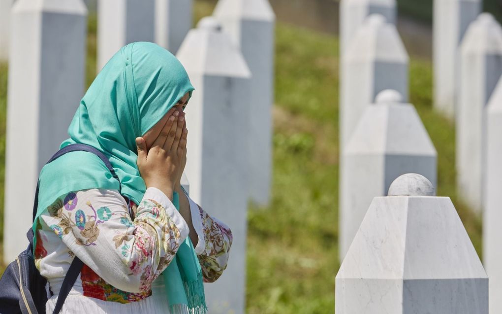 Begraafplaats voor slachtoffers van genocide in Srebrenica, die plaatsvond in juli 1995. beeld ANP, Pierre Crom