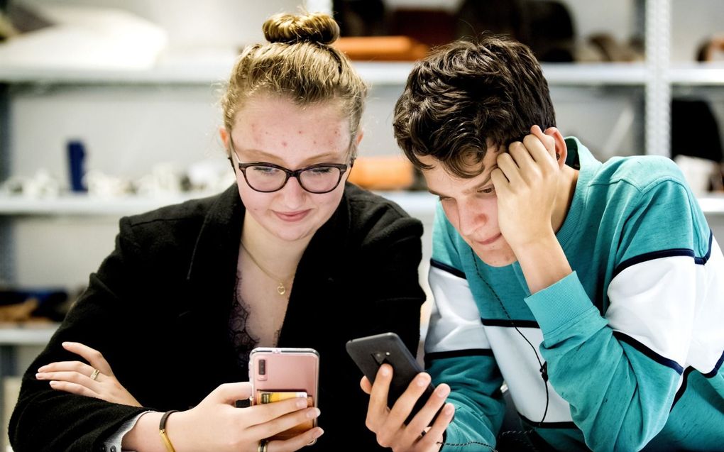 Jeroen van der Laan: „Als je als docent niks snapt van Snapchat, zul je ook niet bij een dagopening vragen: Wat voor foto’s delen jullie eigenlijk?” beeld ANP, Koen van Weel