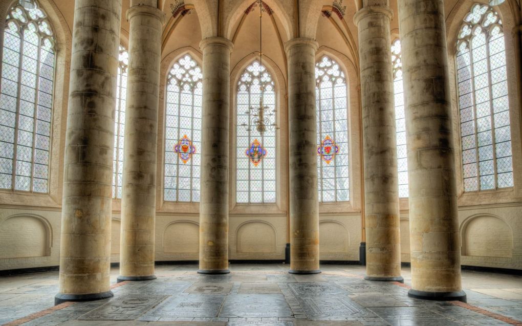 „In de zuilen leerde men te leven met de gebrokenheid en de voorlopigheid van de samenleving. Hier beneden is het niet...” beeld iStock