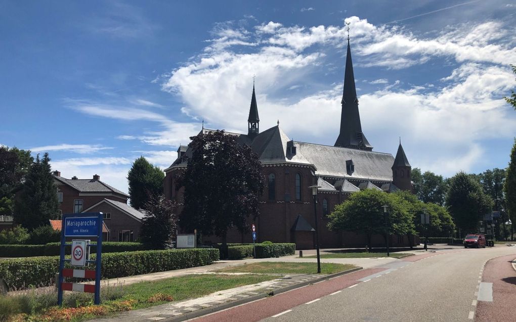 De rooms-katholieke kerk in Mariaparochie, bij Almelo. beeld RD