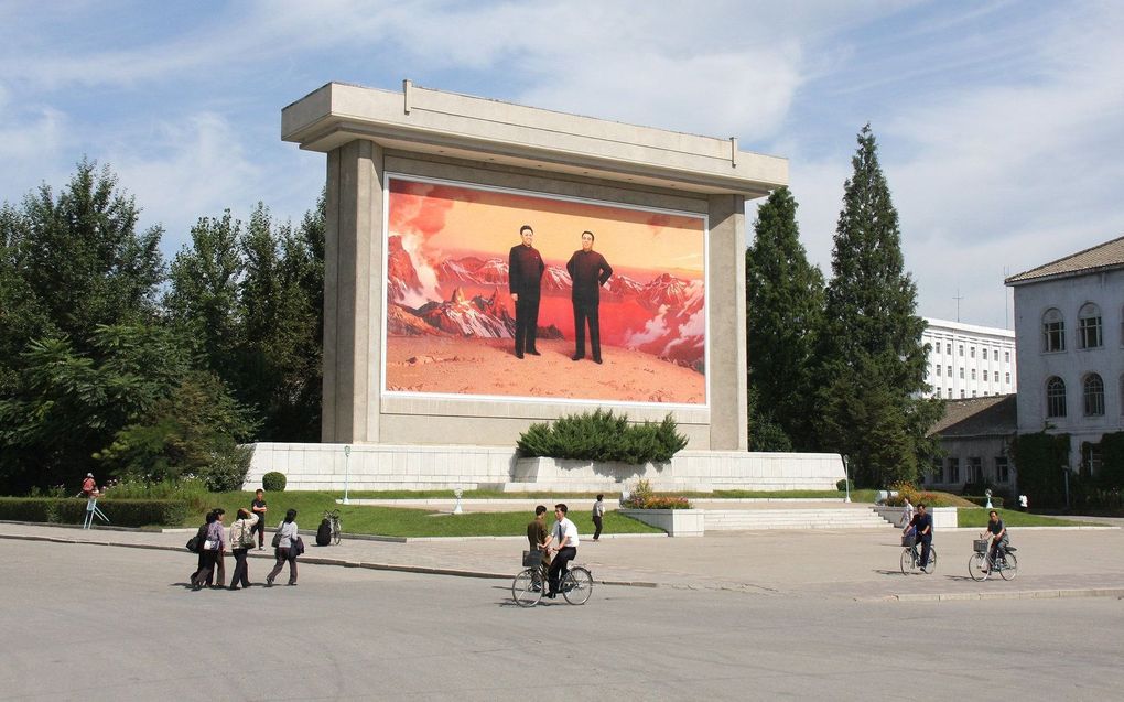 Propaganda in Wonsan in Noord-Korea. beeld Open Doors