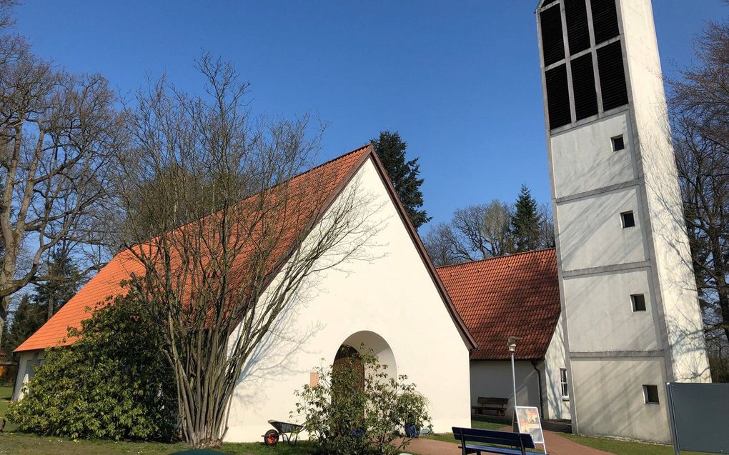 De protestantse Friedenskirche in het Duitse Unterlüß. beeld RD