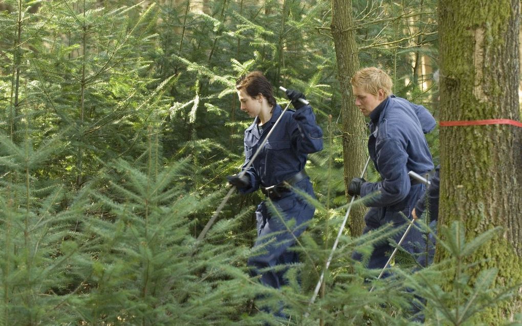 Zoektocht naar sporen van Maria van der Zanden bij Ermelo in 2006. beeld ANP, Ruben Schipper