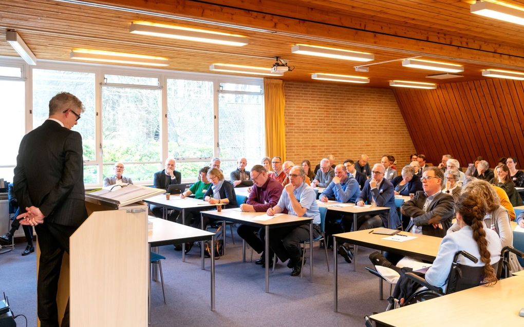 Prof. dr. M. J. Kater was een van de sprekers tijdens het congres ”Misbruik en wangedrag in de kerk", vrijdag in Apeldoorn. beeld Ruben Schipper