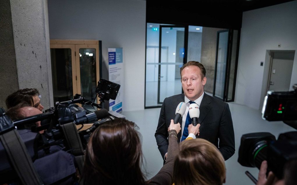 Pieter Heerma (CDA) reageert voorafgaand aan de fractievergadering op de verkiezingsuitslag, een week na de Provinciale Statenverkiezingen. beeld ANP, BART MAAT