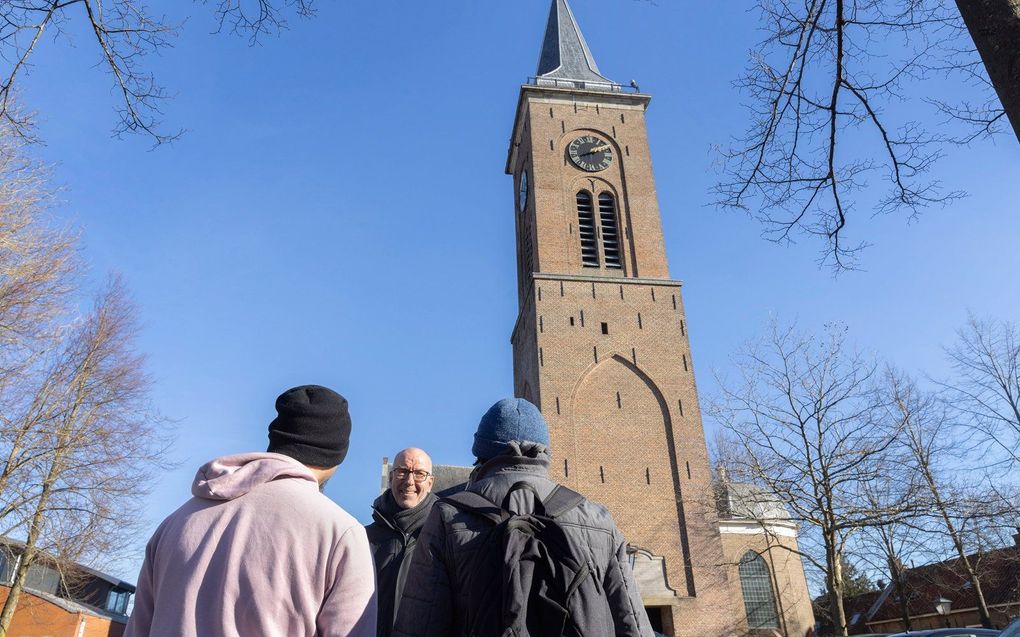 Via de Thuisgevers werden onder meer statushouders ondergebracht in een pastorie van de protestantse gemeente in Breukelen, naast de Pieterskerk. beeld Erik Kottier