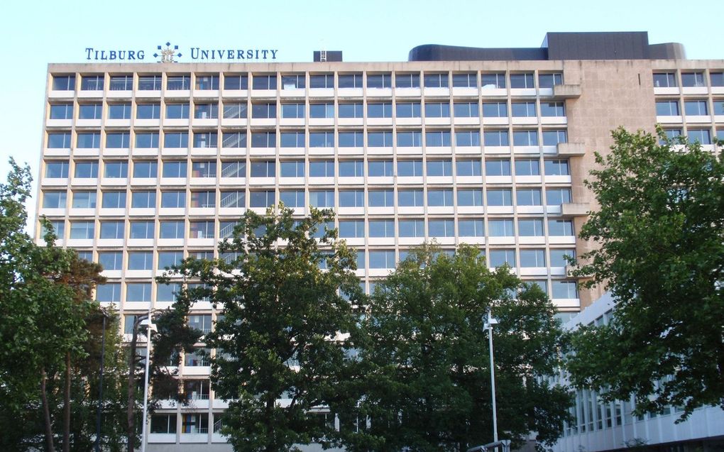 Dr. Erik Sengers is door de katholieke universiteit van Tilburg benoemd tot bijzonder hoogleraar vraagstukken geestelijke verzorging bij de krijgsmacht. beeld Wikimedia