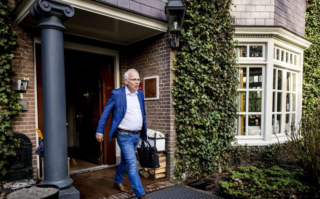 Piet Adema, minister van Landbouw, Natuur en Voedselkwaliteit, na afloop van een eerder overleg over het landbouwakkoord. beeld ANP, SEM VAN DER WAL