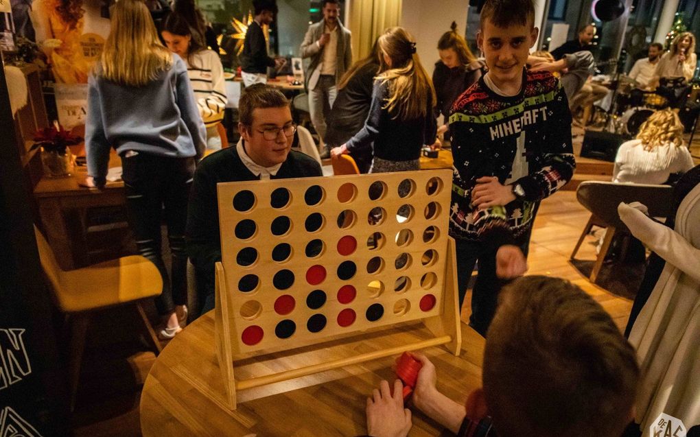 De Kas Pop-Up is een fysieke locatie die wordt „ingevuld, aangekleed en vormgegeven” door jongeren. Zij krijgen daar de mogelijkheid om „hun talenten en vaardigheden verder te ontwikkelen”. beeld Kerk en Wereld