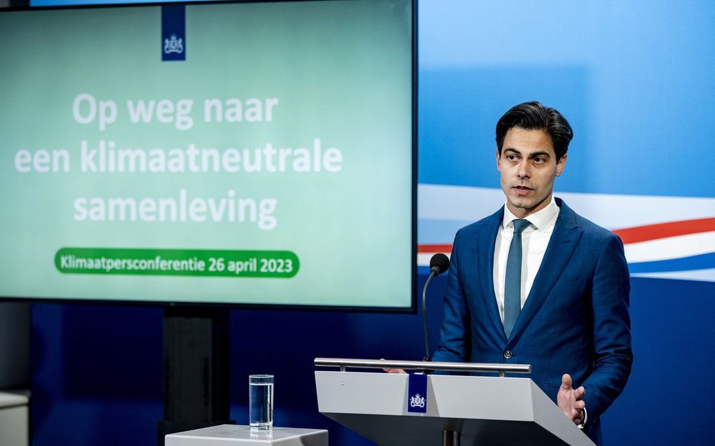 Rob Jetten, minister voor Klimaat en Energie, geeft een persconferentie over de klimaatplannen. beeld ANP, SEM VAN DER WAL