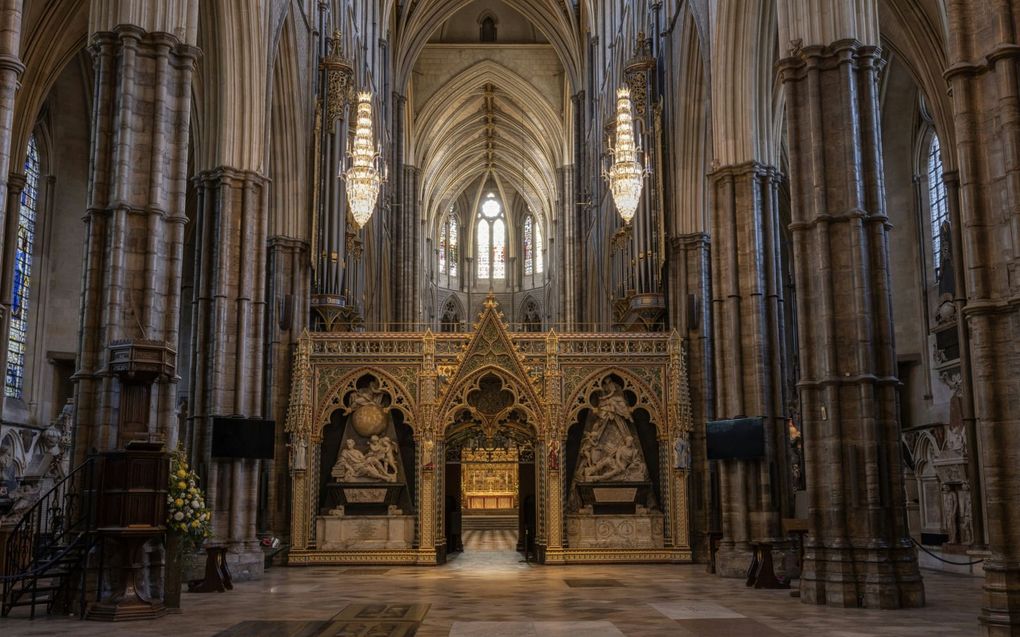 Westminster Abbey, plaats van de kroning zaterdag. Aan weerszijden is het front zichtbaar van het grote Harrison & Harrison orgel uit 1937 dat in de dienst een hoofdrol speelt. beeld AFP, Dan Kitwood