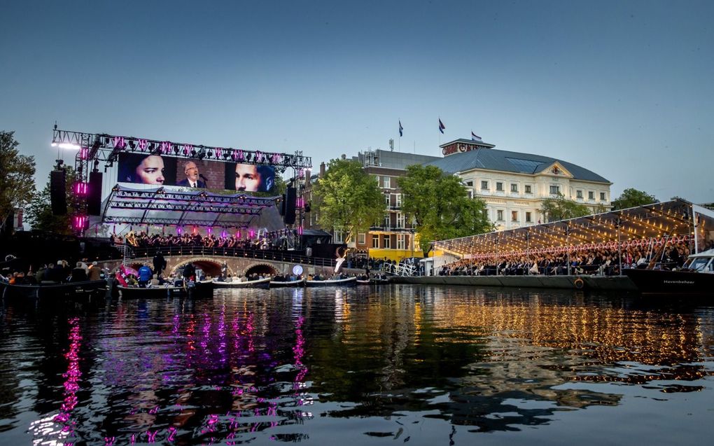 Het 5 mei-concert op de Amstel voor Koninklijk Theater Carre.  beeld ANP, Koen van Weel