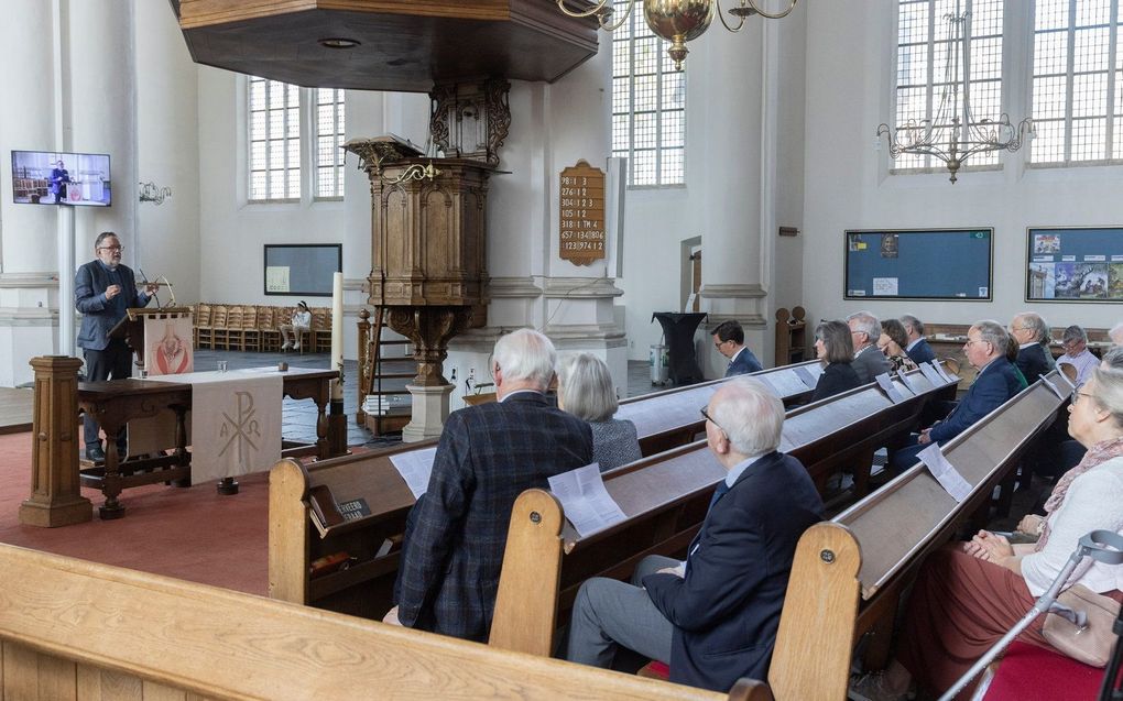 Conferentie van de Vrienden van dr. H.F. Kohlbrugge in de Grote Kerk in Vianen. beeld Erik Kottier