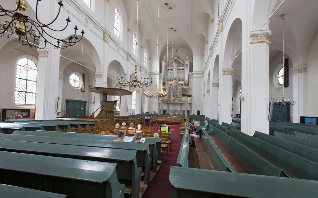 Interrieur van de Grote Kerk in Gorinchem. beeld Henk Visscher