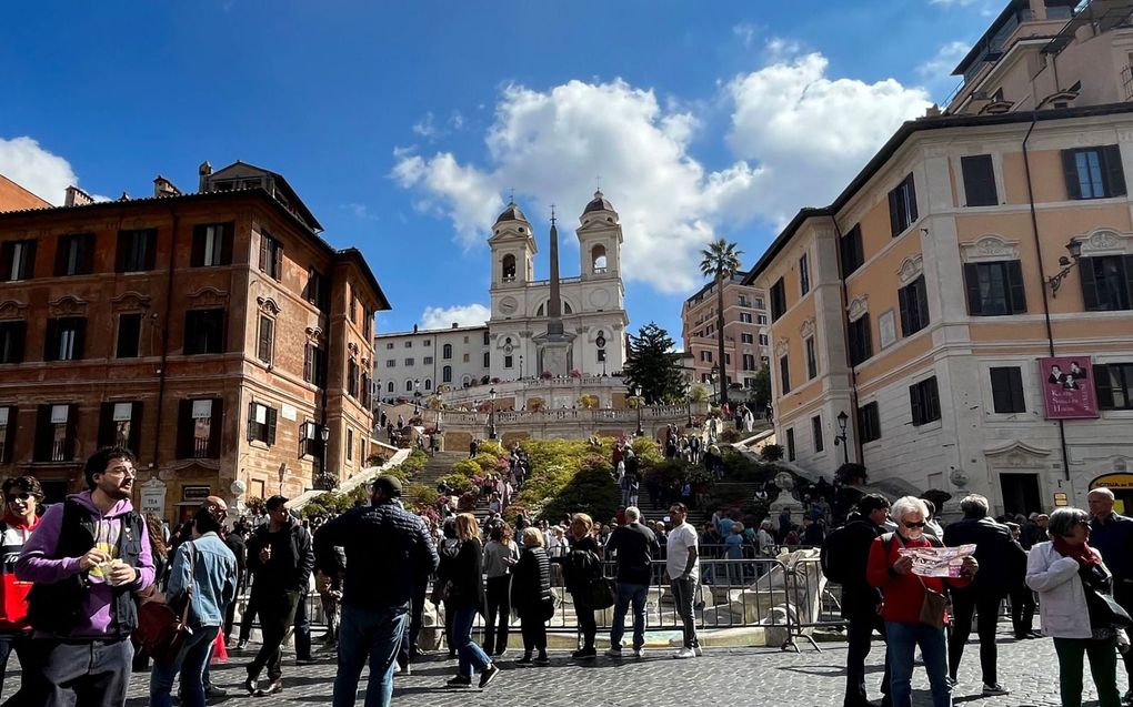 Weinig Italianen spreken goed Engels. beeld AFP, Tiziana Fabi