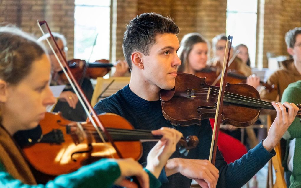 Een repetitie van Sjosjanim. beeld Ruben Schipper fotografie