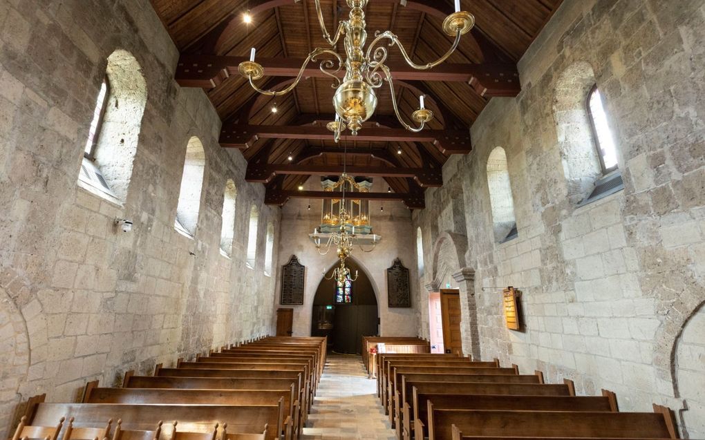 Het boek ”Thuis” van dr. A. van de Beek gaat over de kerk als plaats waar ons ego er aan moet geloven. In de kerk wordt het niet fijn of plezierig. beeld RD, Anton Dommerholt