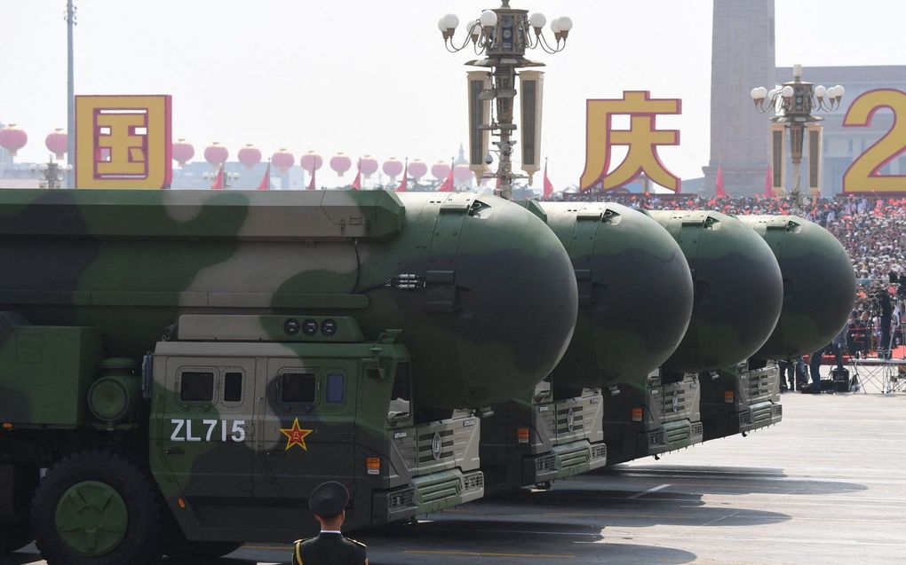 DF-41 intercontinentale ballistische raketten met nucleair vermogen tijdens een militaire parade op het Plein van de Hemelse Vrede in de Chinese hoofdstad Peking. beeld AFP, GREG BAKER