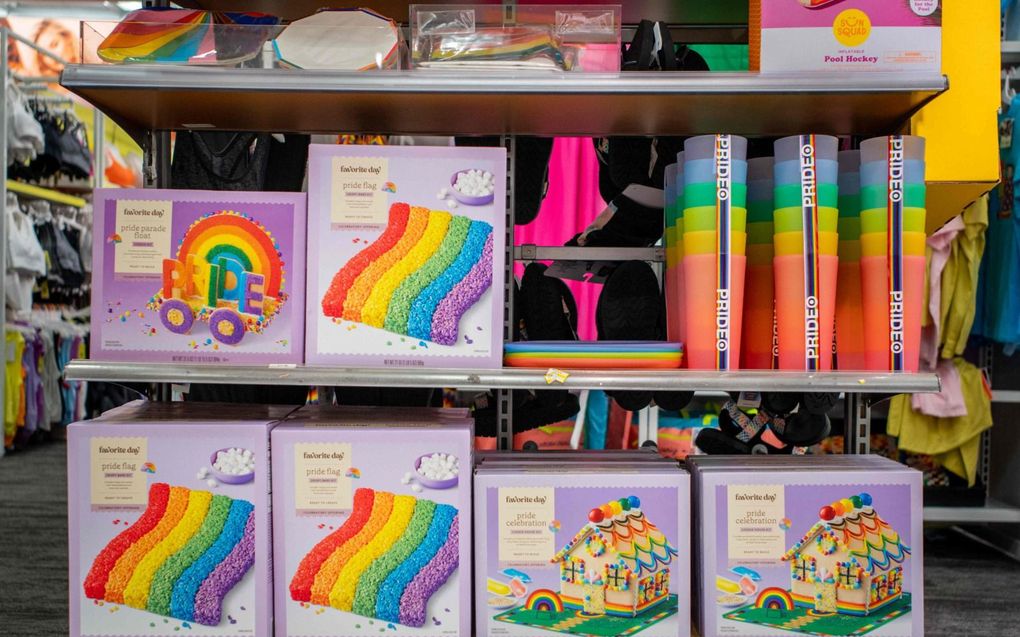 Artikelen voor de Pride-maand in een winkel in Austin, Texas. beeld AFP, Brandon Bell