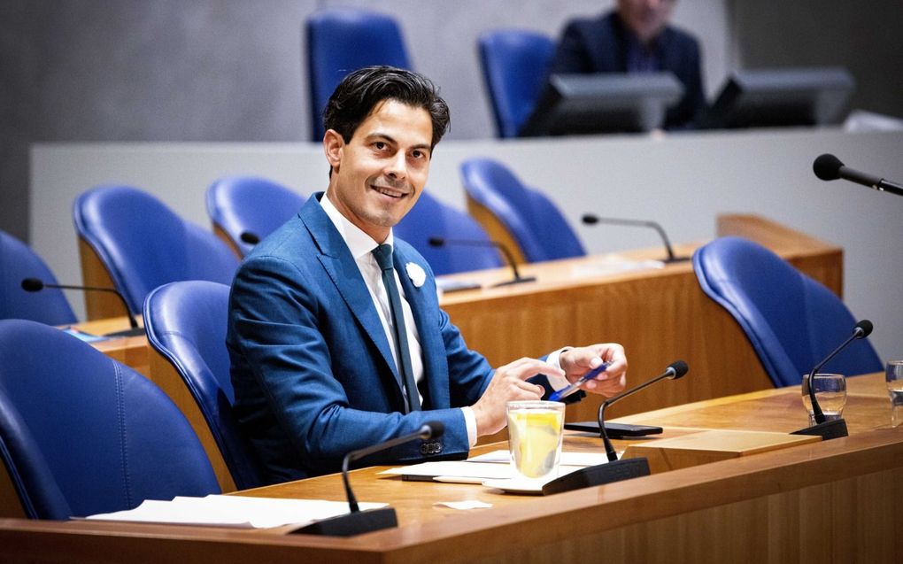 Minister Jetten (Klimaat en Energie) verdedigde dinsdag in de Kamer zijn pakket met 122 extra klimaatmaatregelen. beeld ANP, Ramon van Flymen