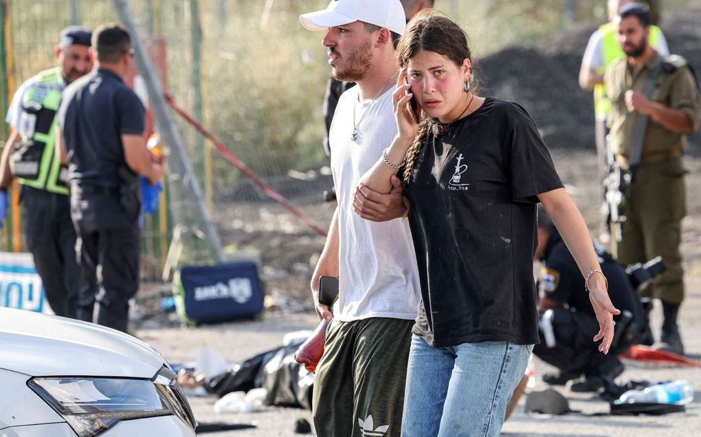 Verbijstering na de aanslag bij Eli. beeld AFP, Ahmad Gharabli