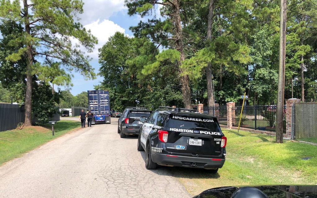 Politiewagens in de Amerikaanse plaats Houston (Texas). beeld Twitter