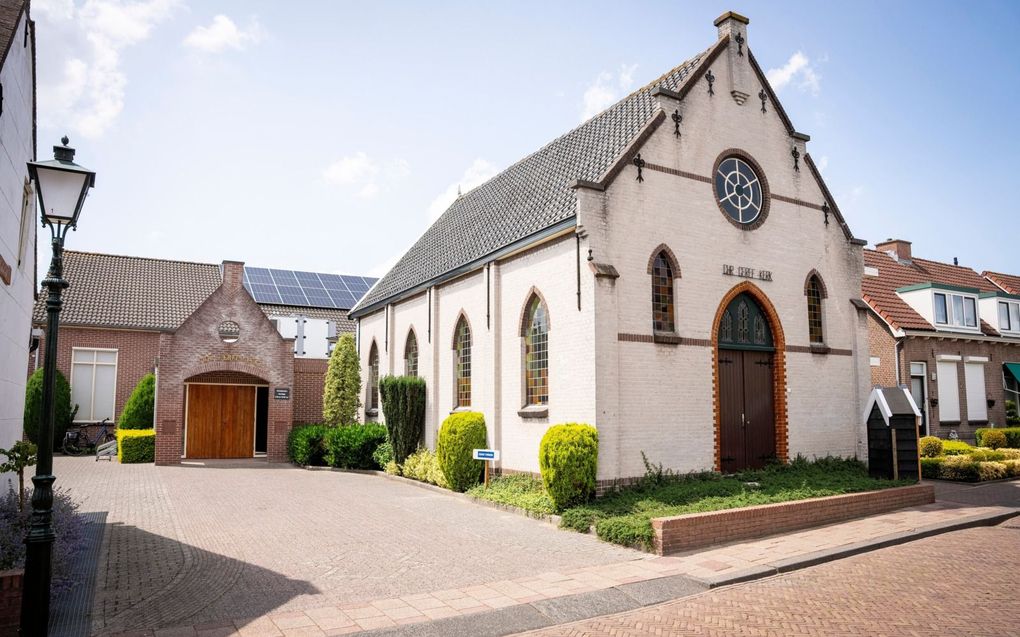 De christelijke gereformeerde kerk in Ameide. beeld Cees van der Wal