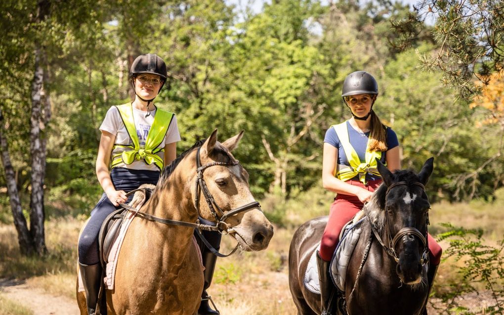 Henrieke (l.) en Femke Boers. beeld André Dorst