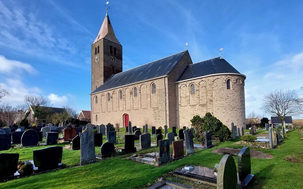 De Michaëlskerk in Oosterland (Wieringen). beeld Wikimedia, Romke Hoekstra