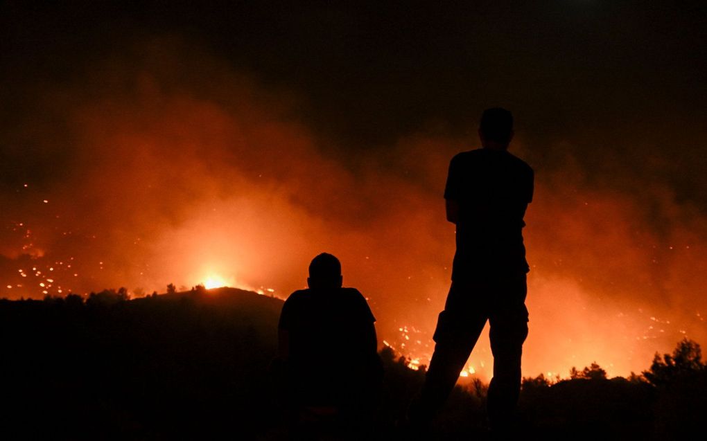 Bosbranden op Rhodos. beeld AFP, Spyros Bakalis