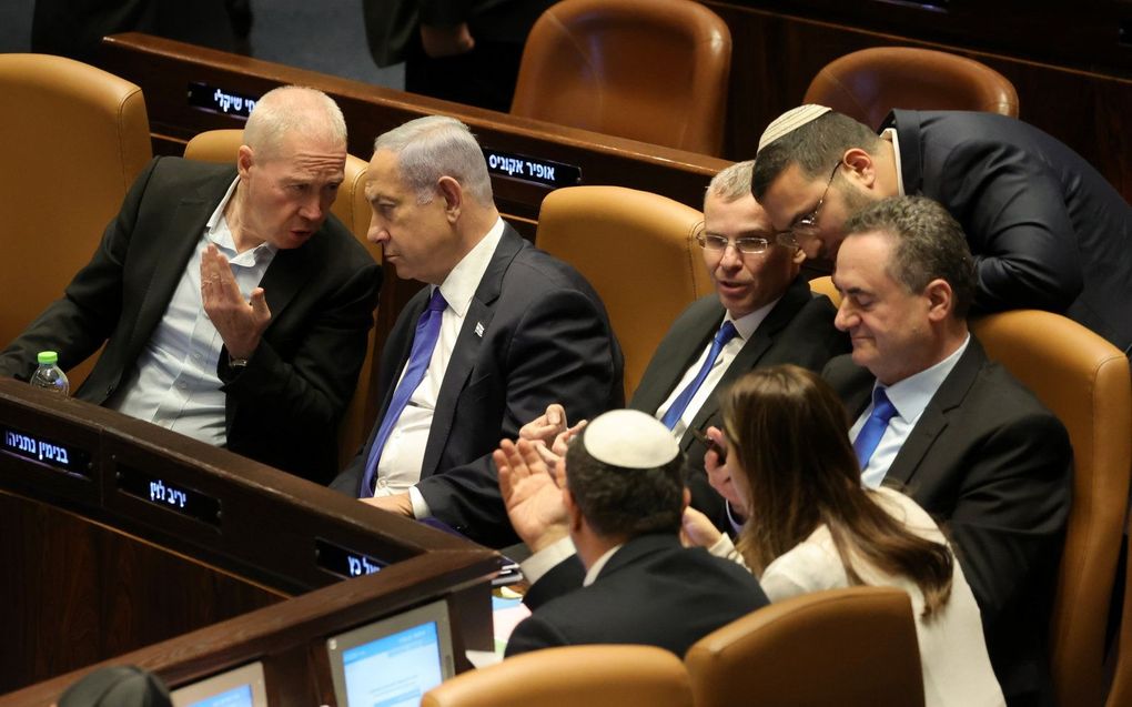 De stemming, maandag, in de knesset. beeld EPA, ABIR SULTAN