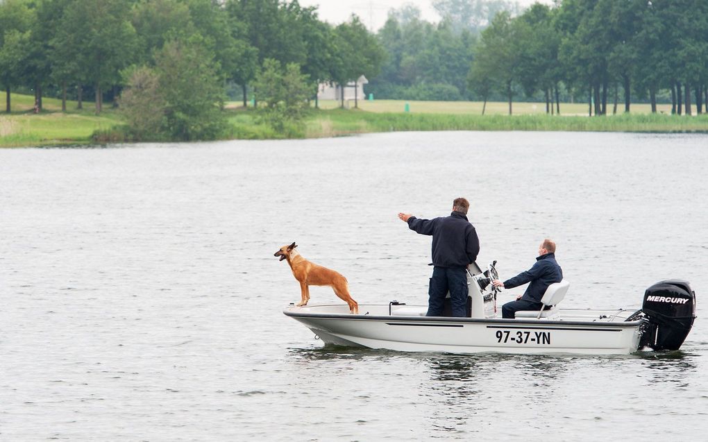 Hulpdiensten tijdens een zoektocht. Beeld ter illustratie. beeld ANP, Ferdy Damman