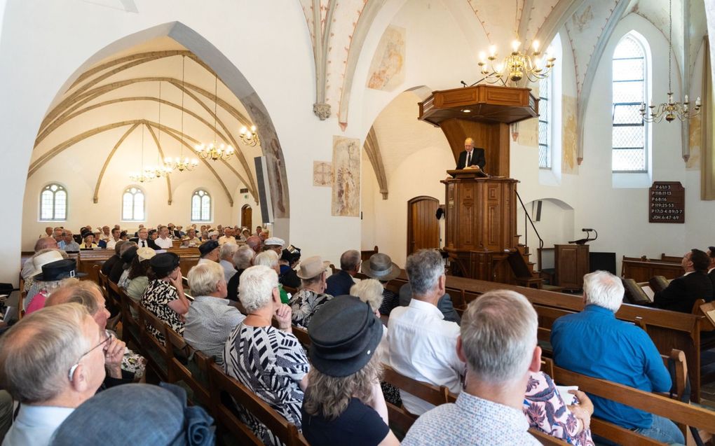 De zendingsmiddag in Oene trok woensdag  150 tot 200 bezoekers. beeld RD, Anton Dommerholt