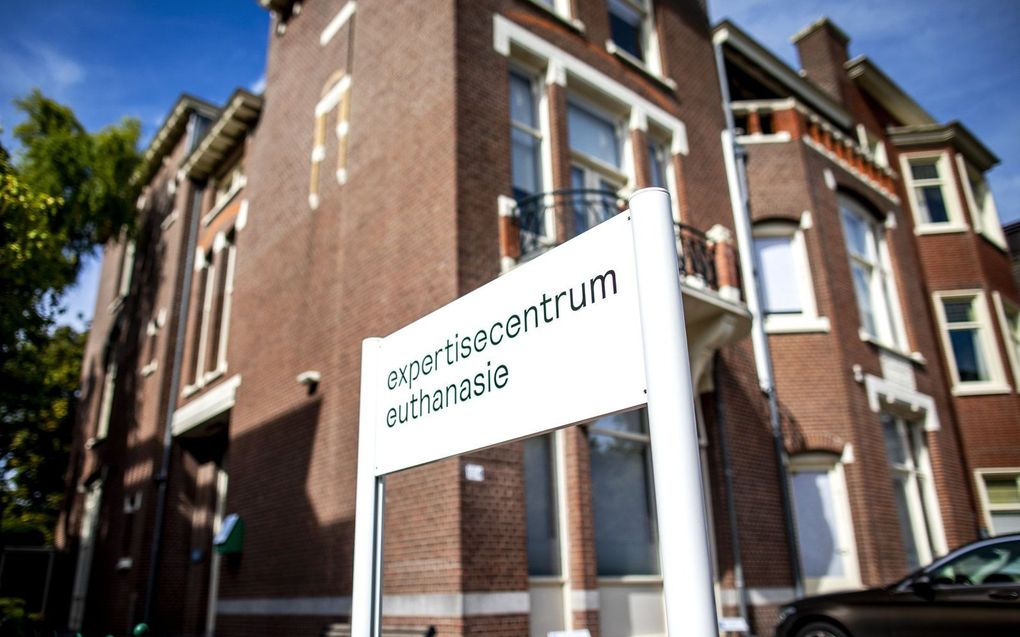 Exterieur van het Expertisecentrum Euthanasie in Den Haag. beeld ANP, Remko de Waal