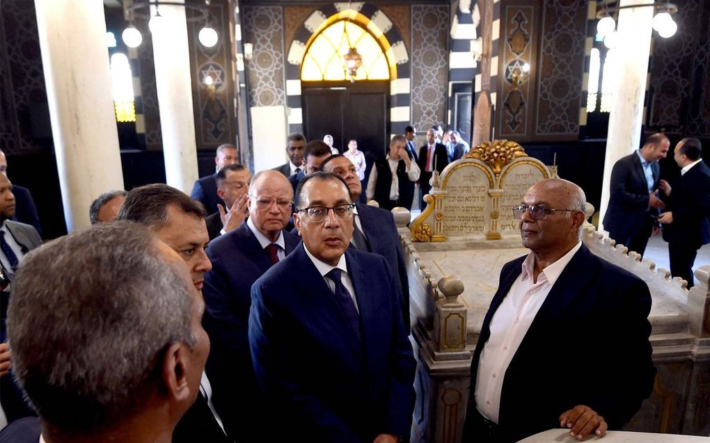 Premier Madbouli bezocht in augustus een gerenoveerde synagoge in Egypte. beeld AFP