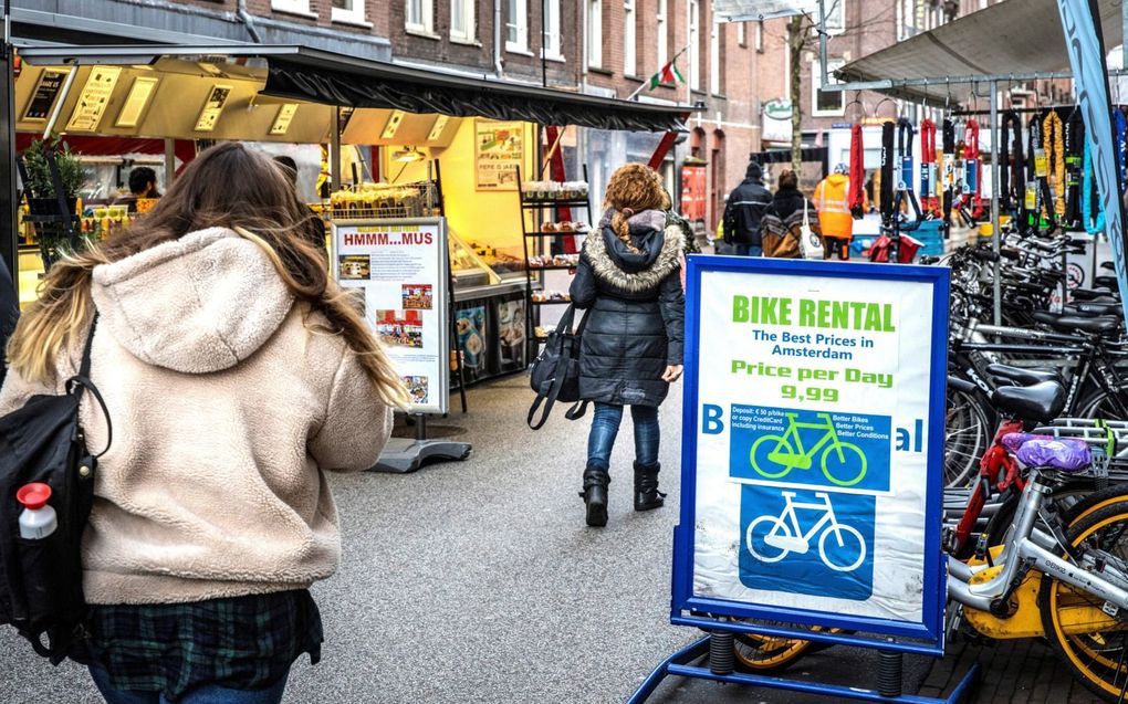 Engels in het Amsterdamse straatbeeld. beeld RD, Henk Visscher