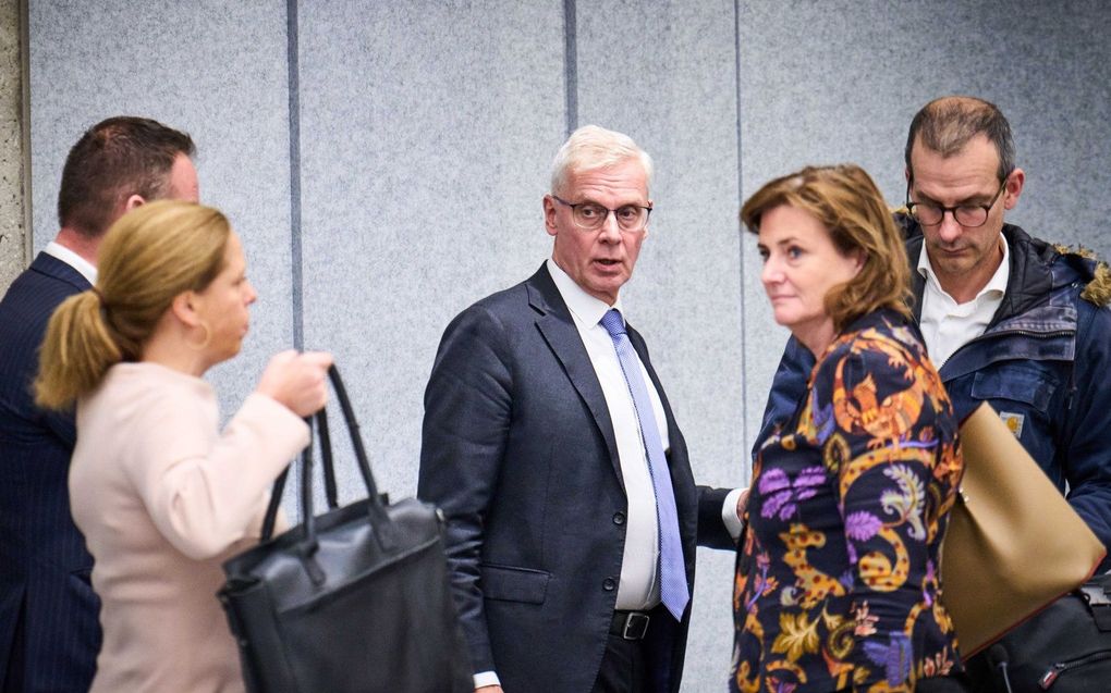 Staatssecretaris Van Rij (m.) debatteerde de afgelopen weken  met de Kamer over  het Belastingplan. beeld ANP, Phil Nijhuis