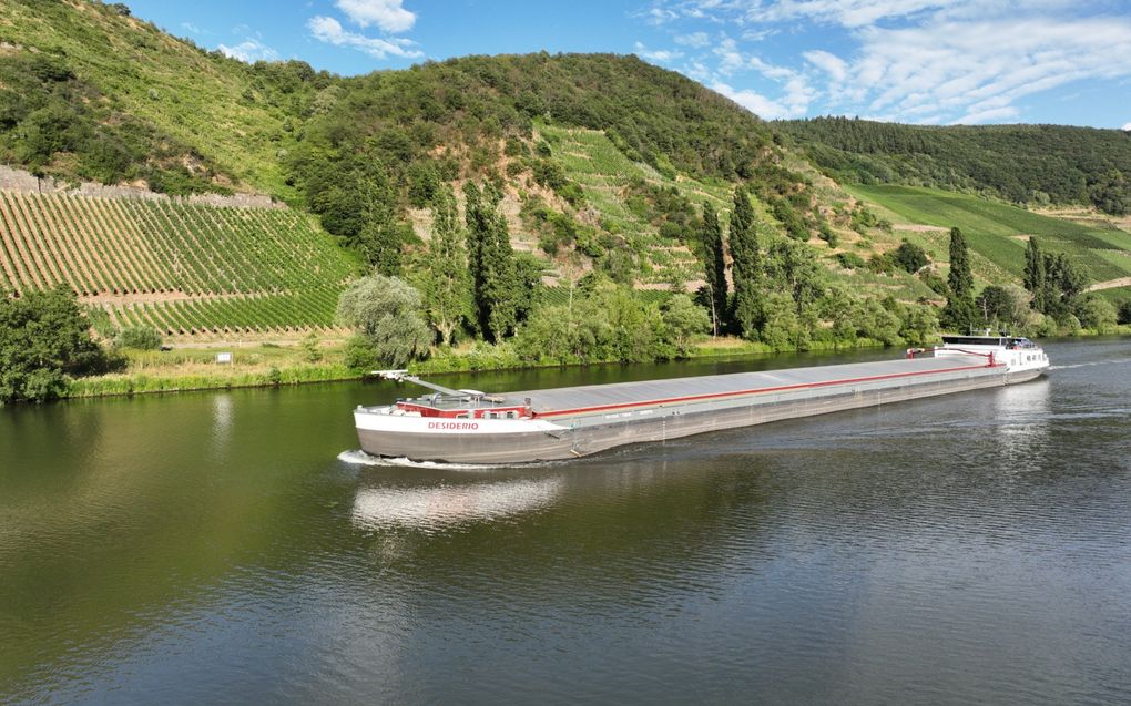 De leden en van de Varende Gemeente zijn altijd onderweg op de Europese rivieren. Foto: het schip Desiderio van Leendert Hoogendoorn. beeld fam. Hoogendoorn