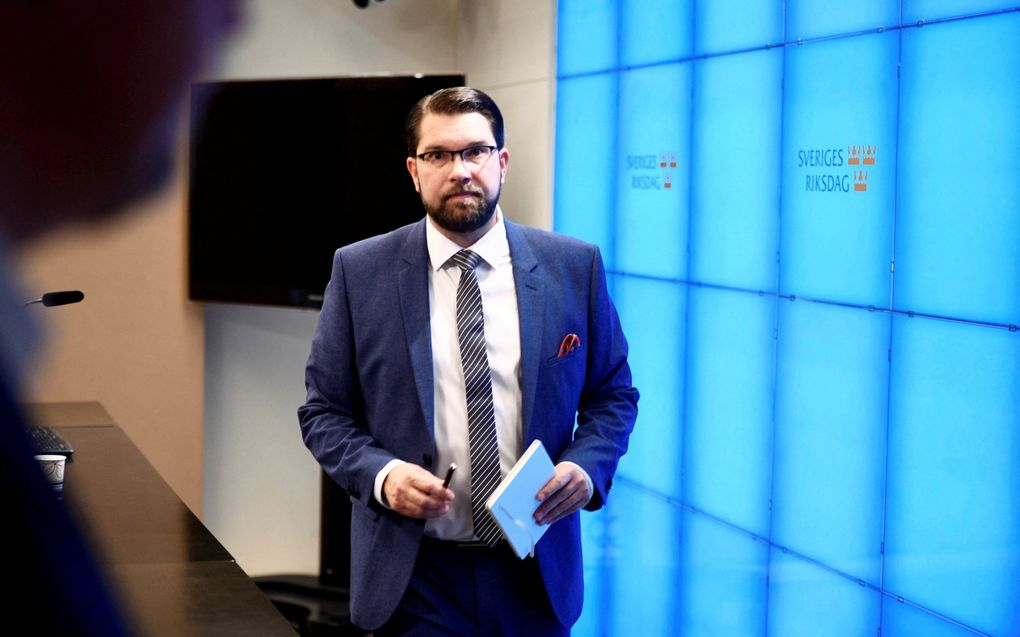 Jimmie Åkesson, de partijleider van de nationaal-conservatieve, islamkritische Zweden Democraten. De partij fungeert als gedoogpartner in de rechtse Zweedse regering. beeld Reuters, Tima Aro