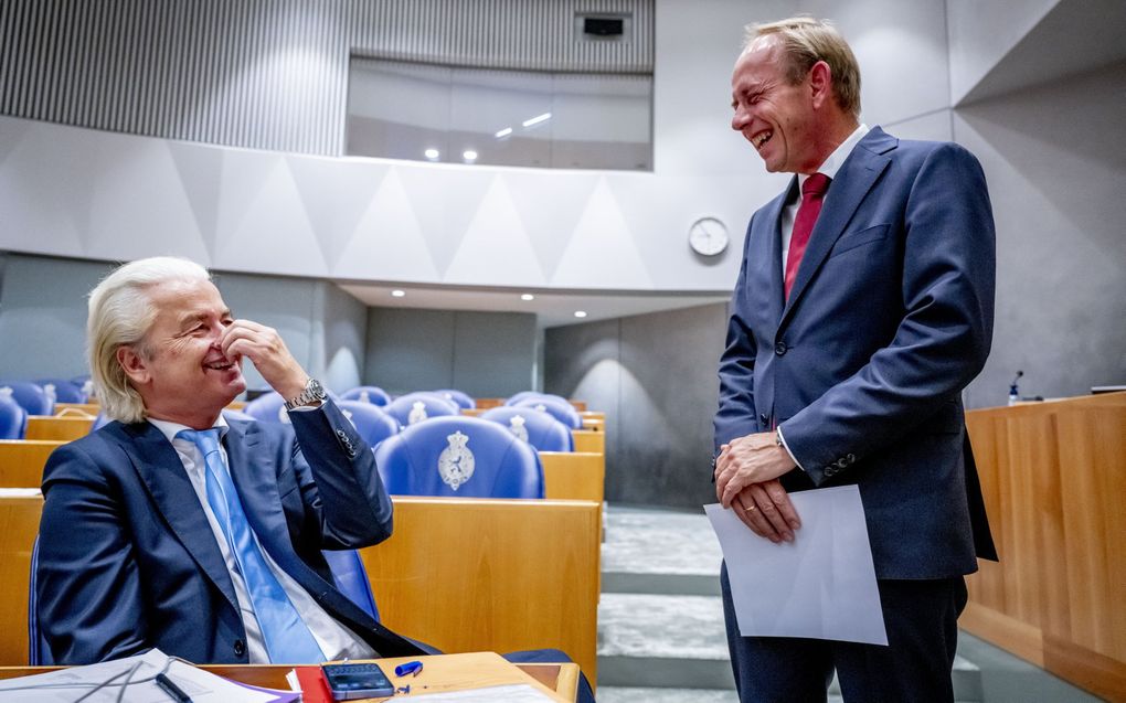 Een deel van de SGP-stemmers heeft sympathie voor Wilders. Ongeveer 8 procent van de SGP-achterban stemde deze verkiezingen op de PVV. Dat zijn zo'n 17.000 mensen. beeld ANP, Bart Maat