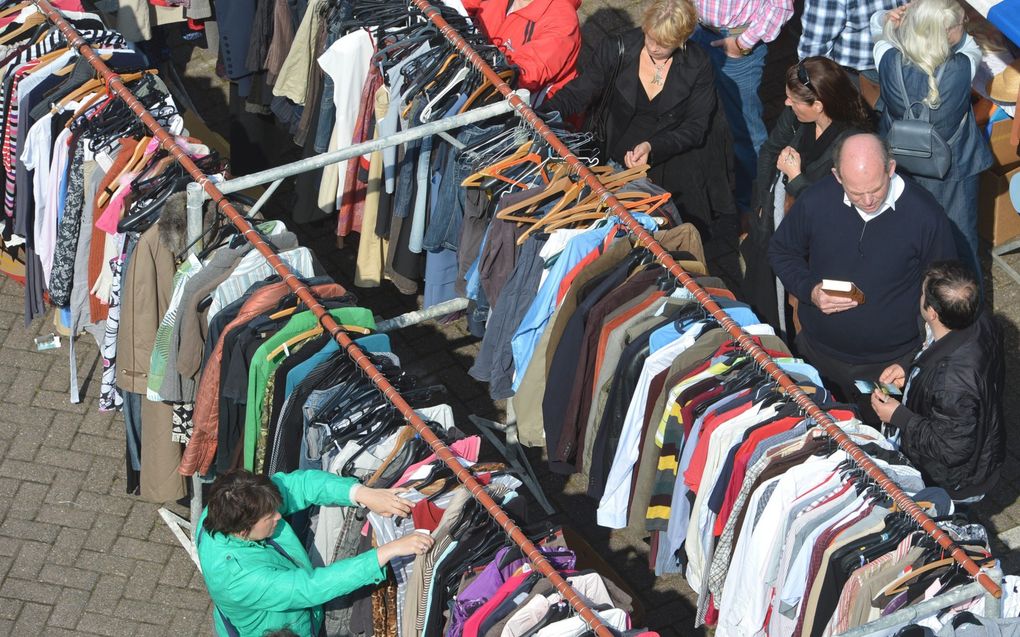 Zodra een kerk na 1 januari bijvoorbeeld een rommelmarkt organiseert, komt de omgevingswet om de hoek kijken. beeld Willem Mieras