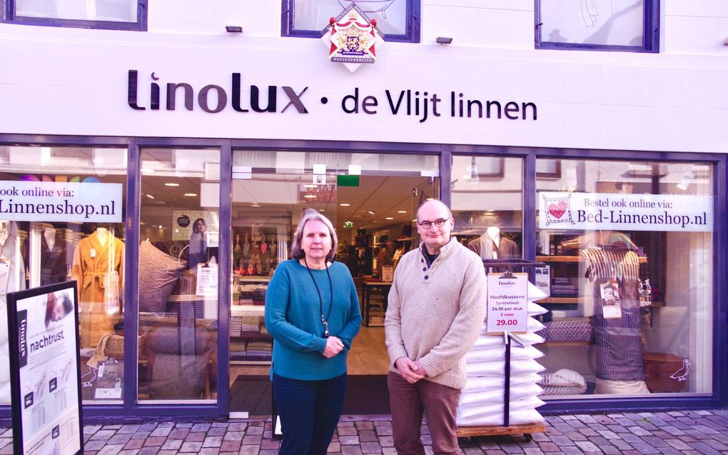 Eigenaren De Vlijt Linnen. Beeld Van Scheyen fotografie