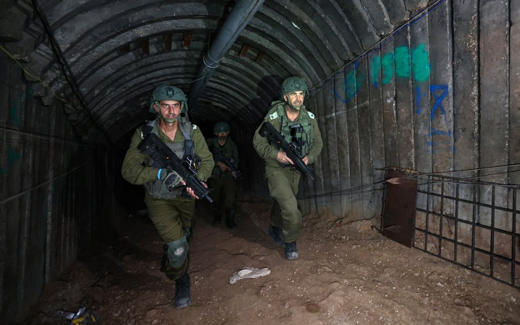 Een grote, door Israël ontdekte tunnel in Gaza. Beeld AFP, JACK GUEZ