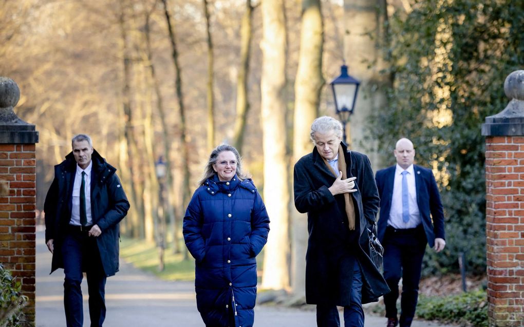 PVV-leider Wilders met PVV-Kamerlid Fleur Agema. beeld ANP, Robin van Lonkhuijsen