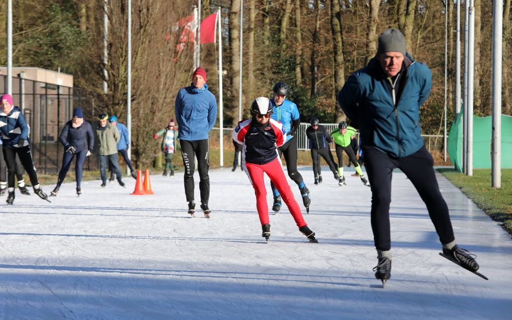 IJspret op de schaatsbaan van de Oosterbeekse IJsverenging. beeld VidiPhoto