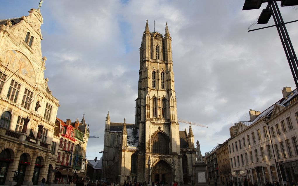 De rooms-katholieke Sint-Baafskathedraal in Gent. beeld Wikimedia